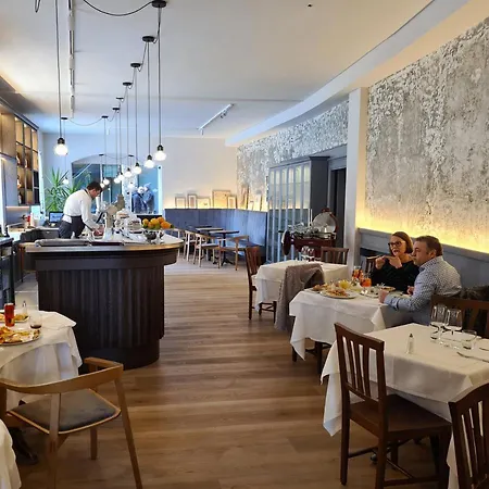 伊尔索尔酒店