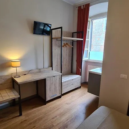 伊尔索尔酒店 2* 贝尔加莫