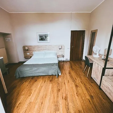 伊尔索尔酒店 贝尔加莫